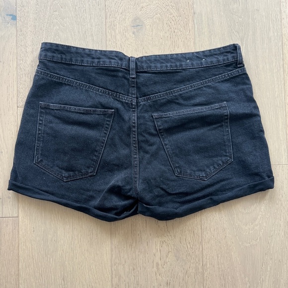 Women’s black jean shorts - size 10 - Picture 3 of 3